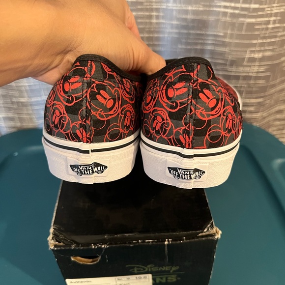 Disney Mickey Vans Red and Black Sneakers mens size 10 - Picture 4 of 7